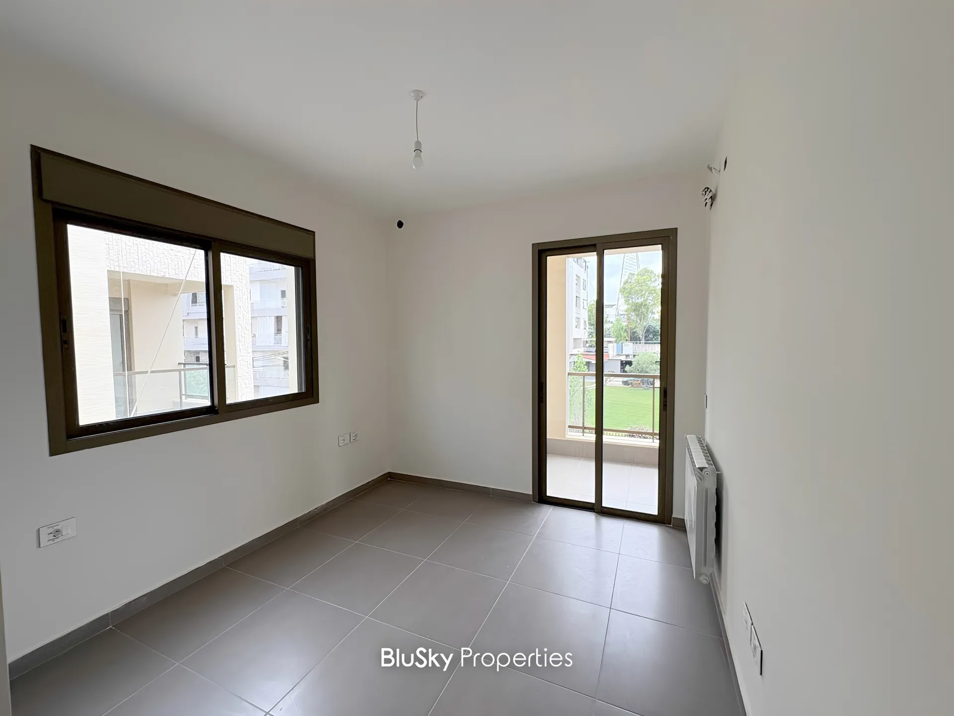 Apartment for sale in Qennabet broummana, lebanon - 4 bed, 4.0 bath