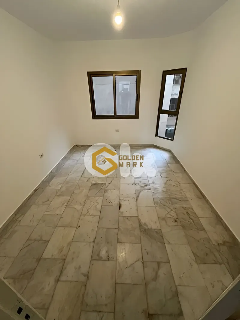 Apartment for Sale in Zarif, Bayrut