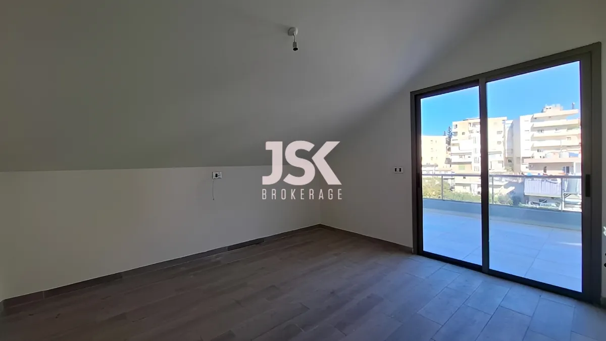 Duplex for Sale in Qartaboun , Lebanon