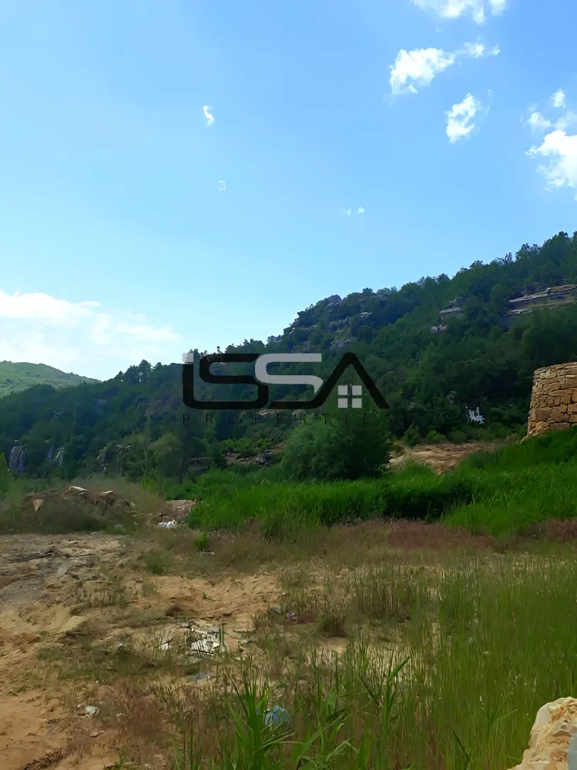 Land for sale in Mayrouba, lebanon