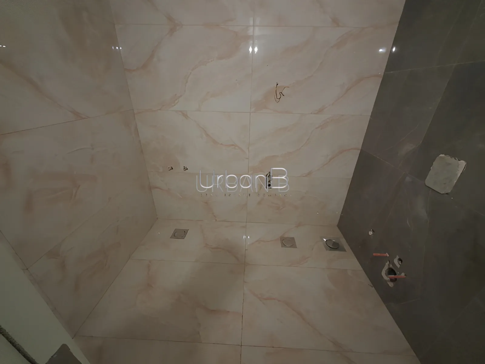 Residential in Ain al mraiseh, beirut, lebanon