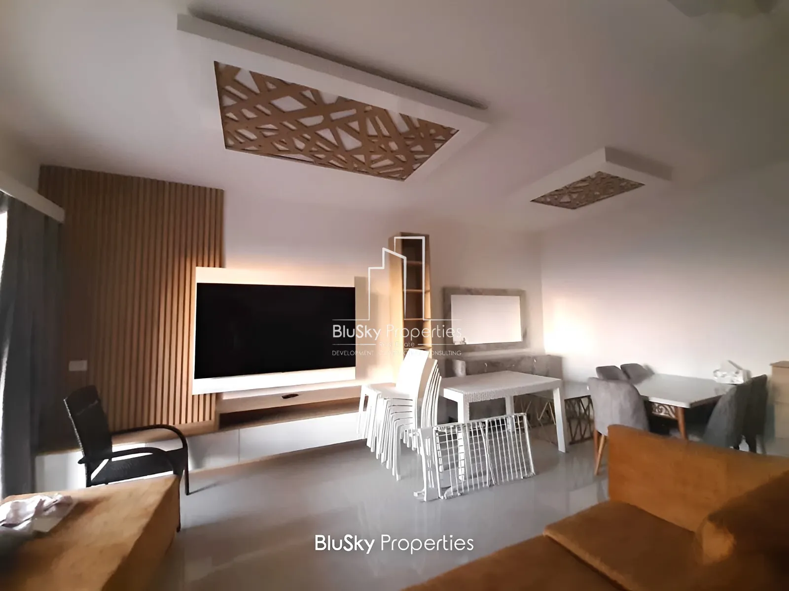 Apartment for Sale in Bouar - 2 bed, 2 bath
