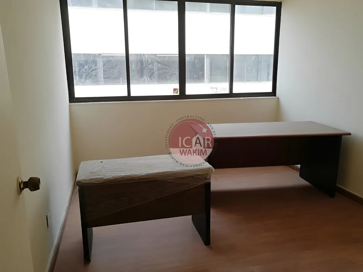 Office for Sale in Dekwaneh