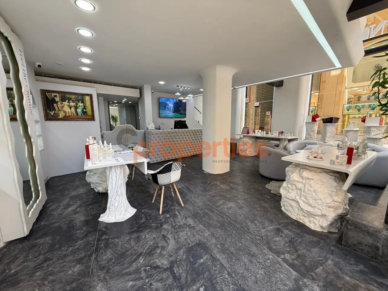 Shop for Rent in Beirut