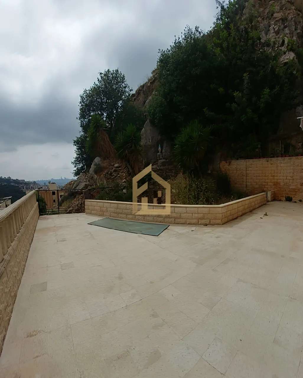 Apartment for sale in Rabweh, Bayrut, Lebanon - 3 bed, 3 bath