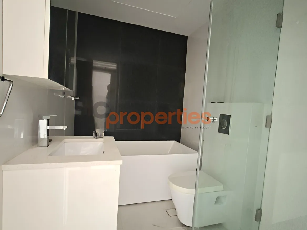 Apartment for Sale in Halat