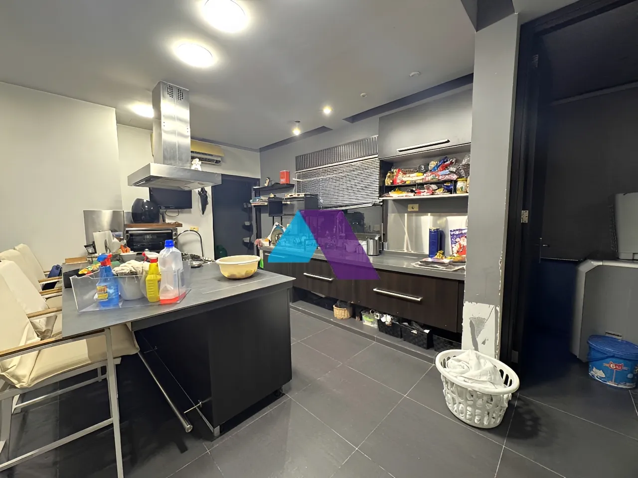 Apartment for Sale in Dbayeh - 5 bed, 2 bath