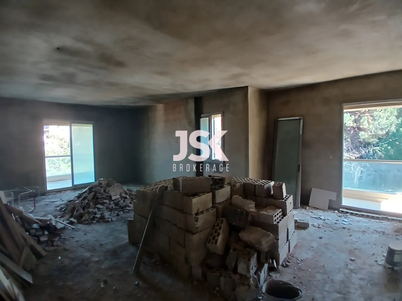 Duplex for Sale in Qornet El Hamra