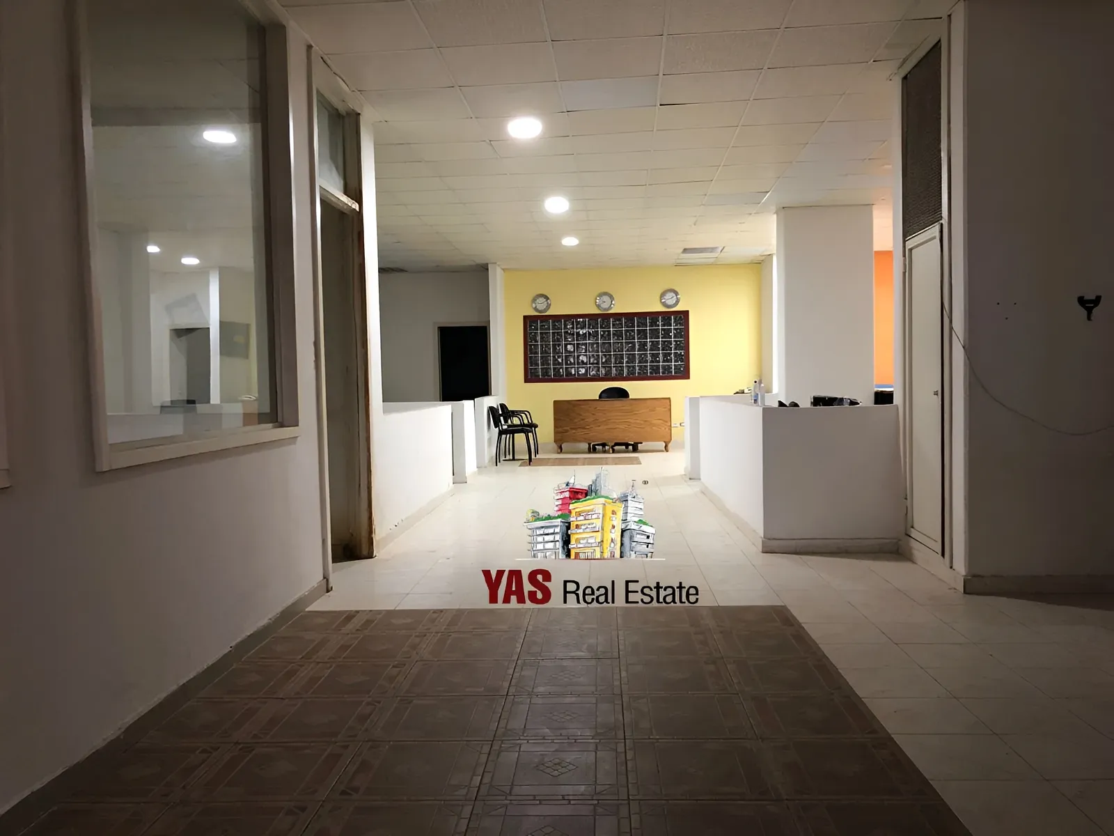 Showroom for Sale in Bsalim