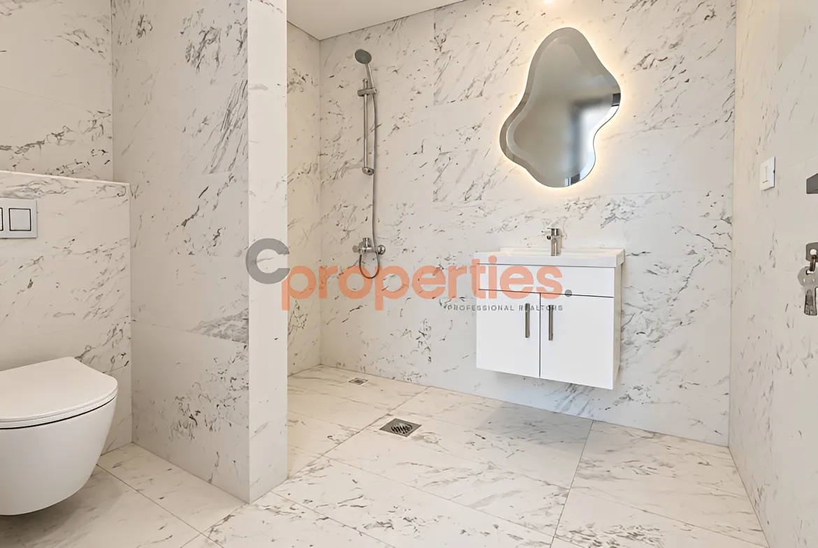 Apartment for Sale in Spears