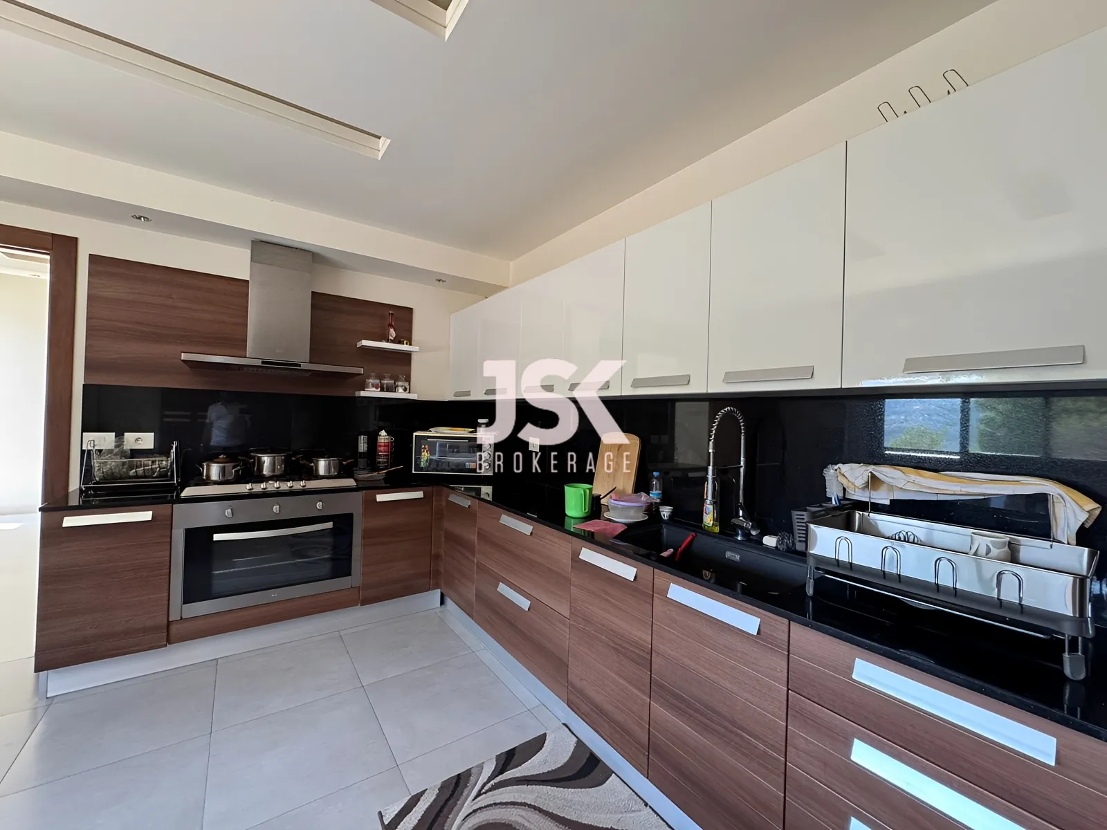 Apartment for Sale in Montiverdi