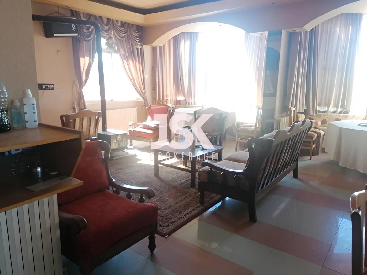 Restaurant for Sale in Annaya