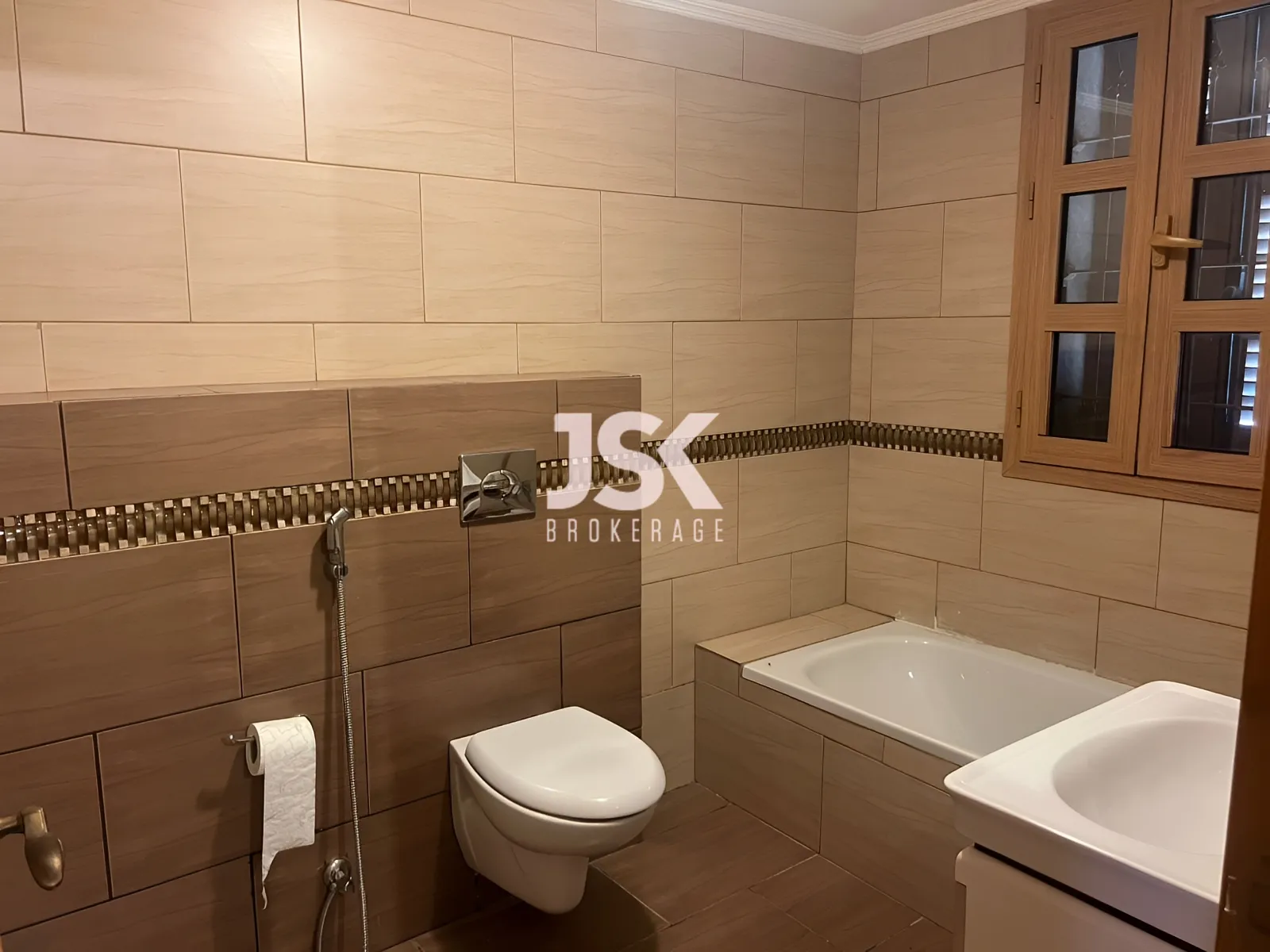 Villa for Sale in Souq El Gharb