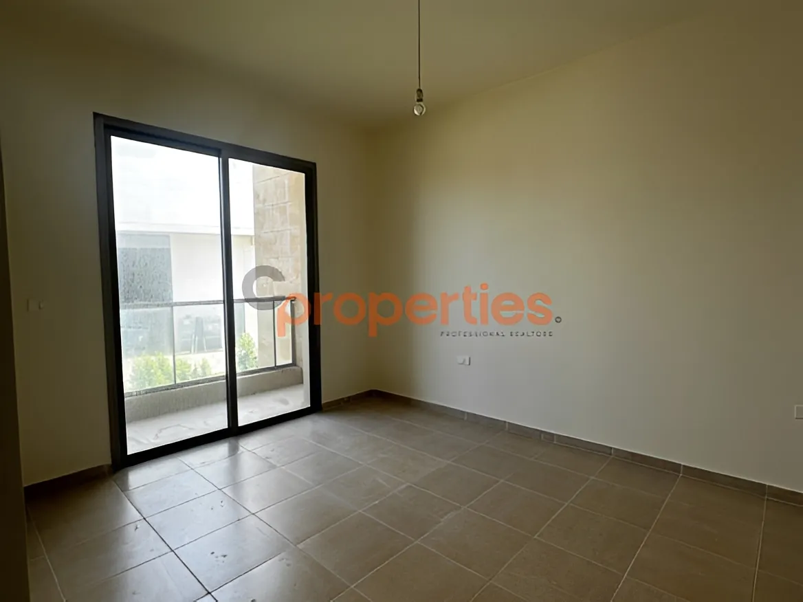 Apartment for Sale in Aamchit