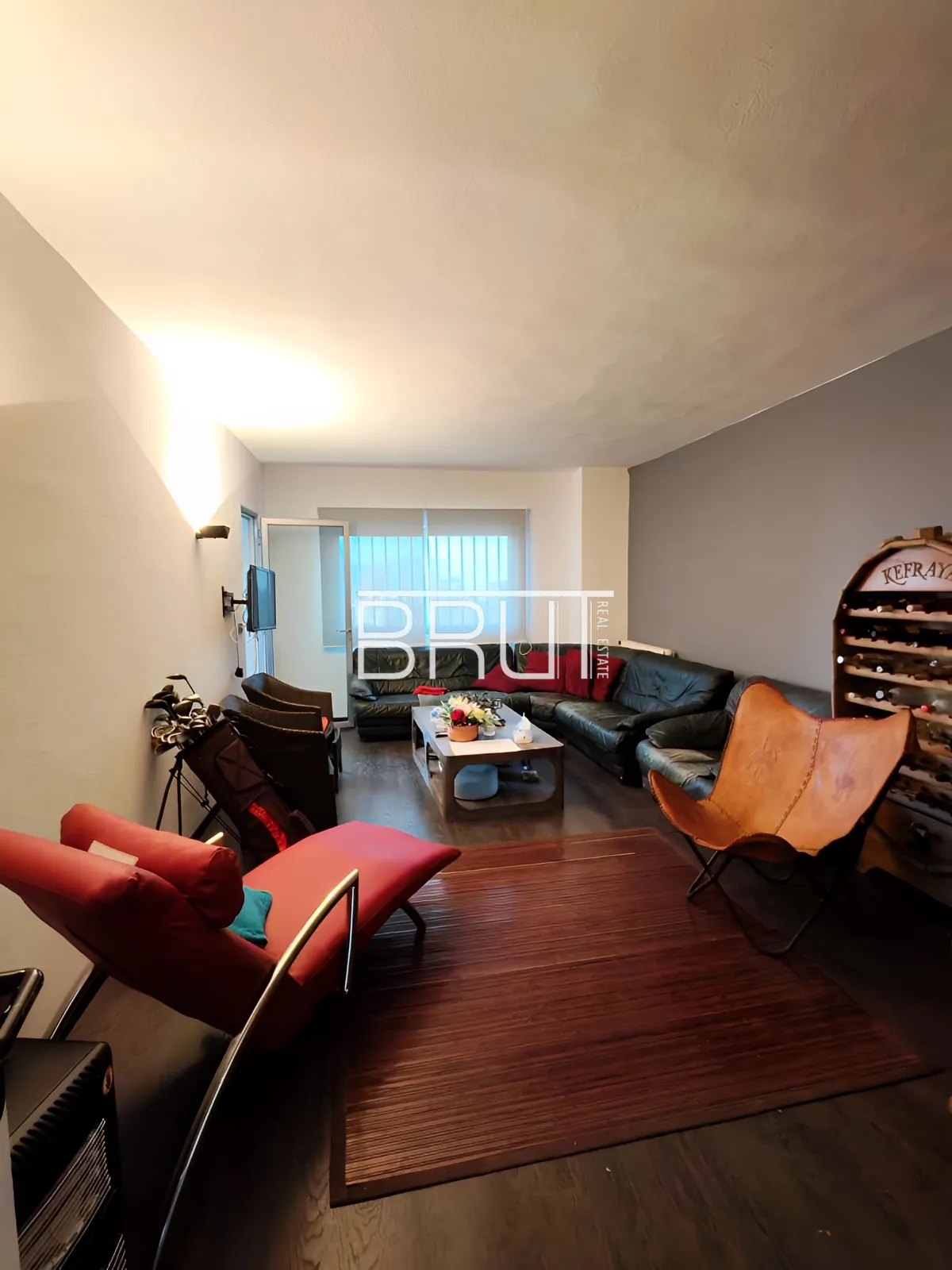 Chalet for Sale in Kfardebian