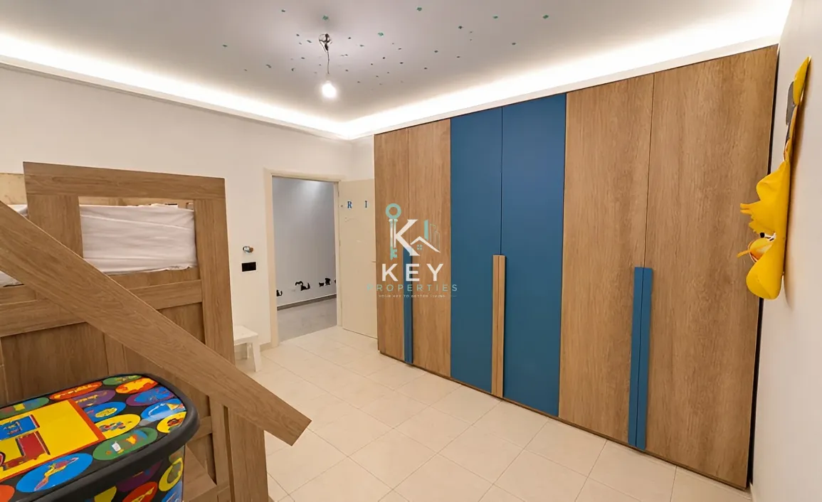 Apartment for rent in Safra