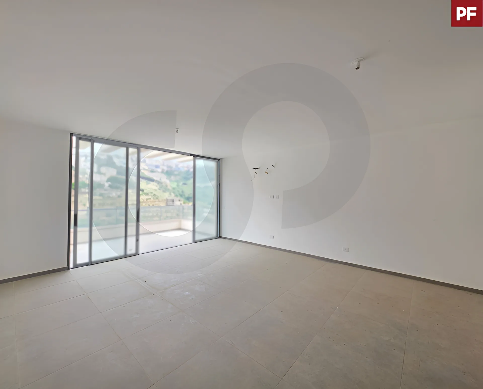 Apartment for Sale in Mar Takla - 3 bed, 3 bath