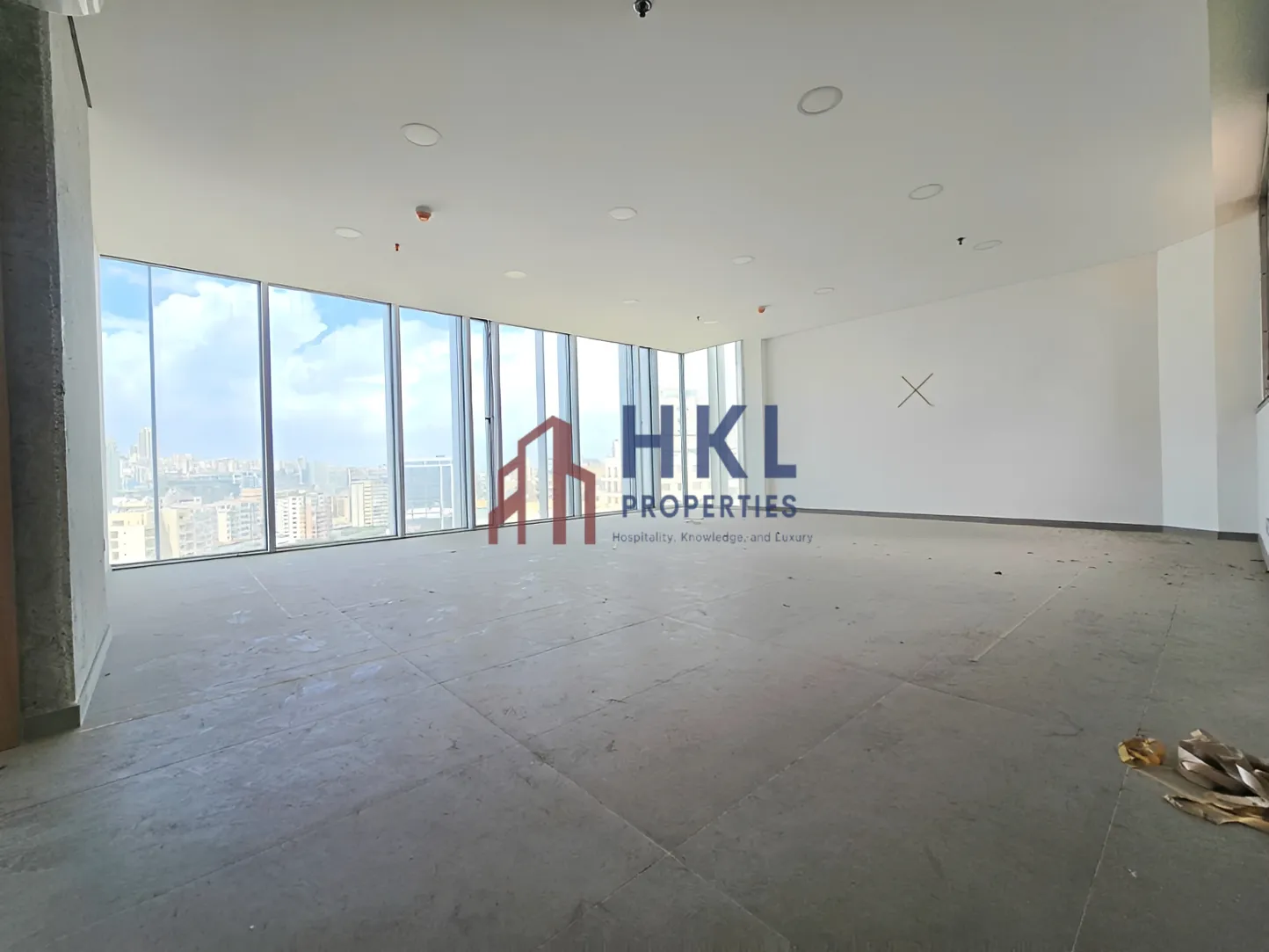 Office for rent in Sin El Fil, Lebanon