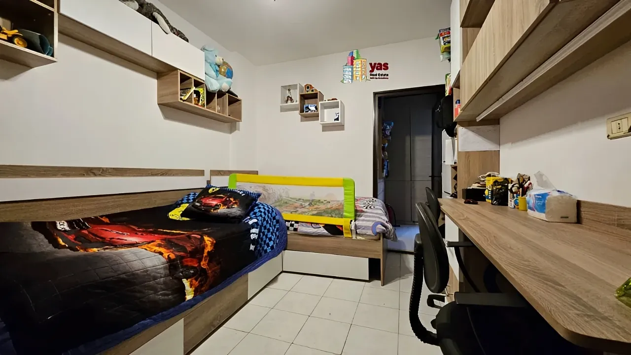 Apartment for Sale in Ballouneh - 2 bed, 3 bath