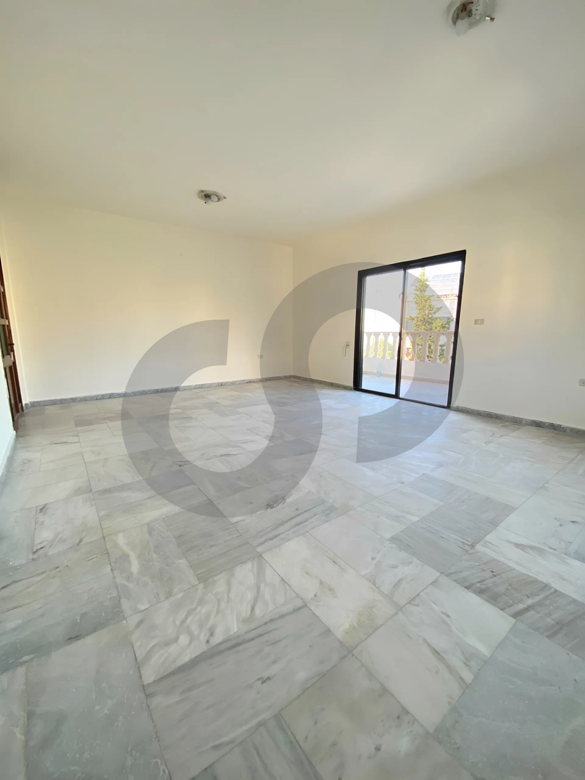 Apartment for Sale in Bchamoun - 3 bed, 3 bath