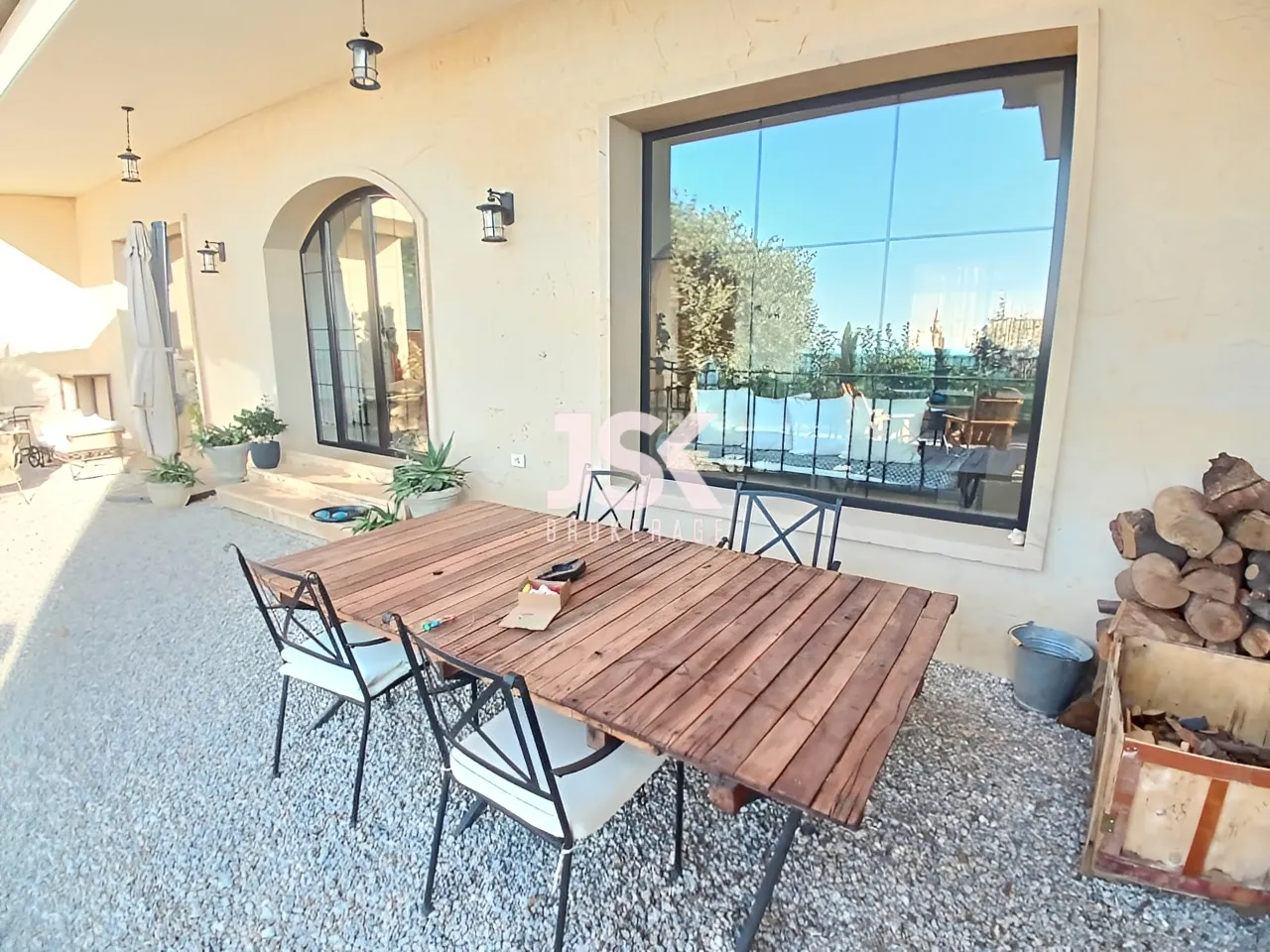Villa for Sale in Roumieh