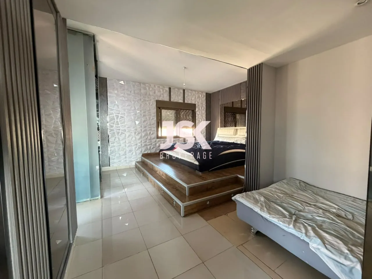 Apartment for Sale in Jdeideh