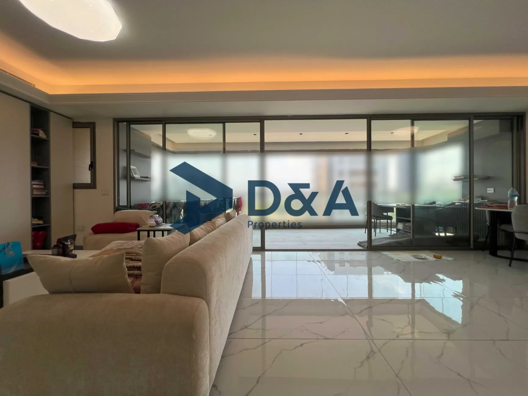 Apartment for sale in Achrafieh, Beirut, Lebanon - 3 bed, 4 bath
