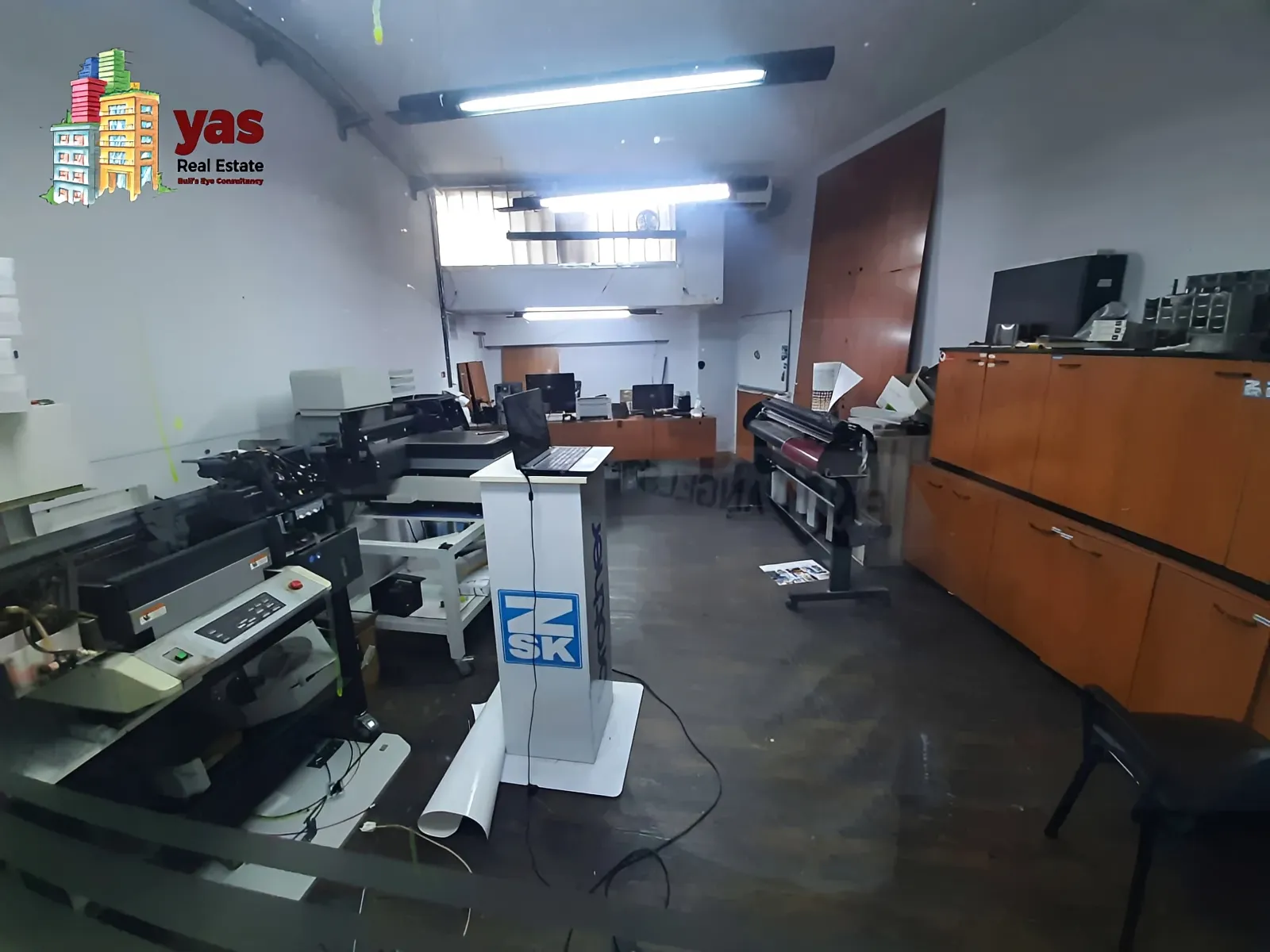 Warehouse for Sale in Dekwaneh