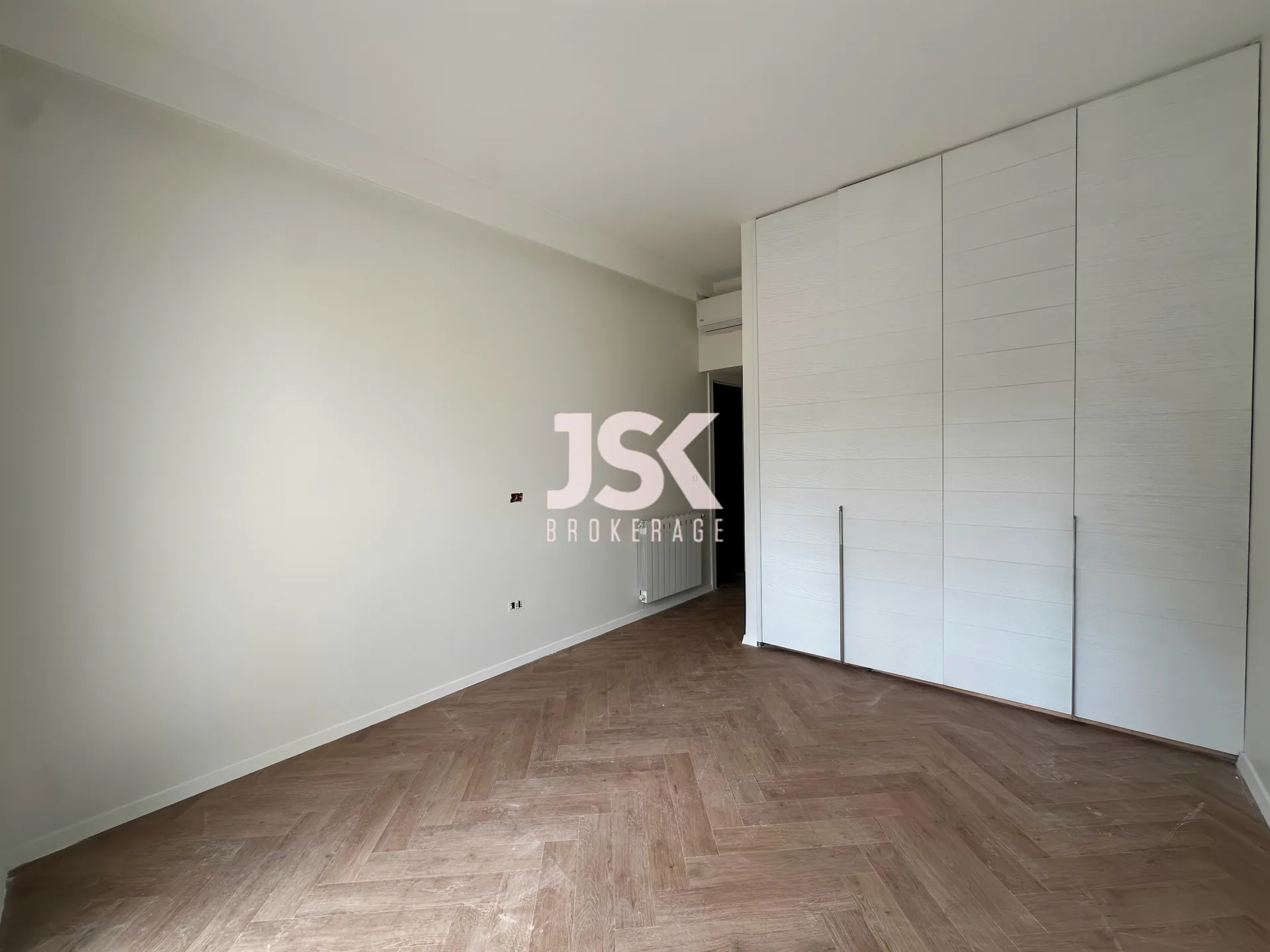 Apartment for Rent in Ras