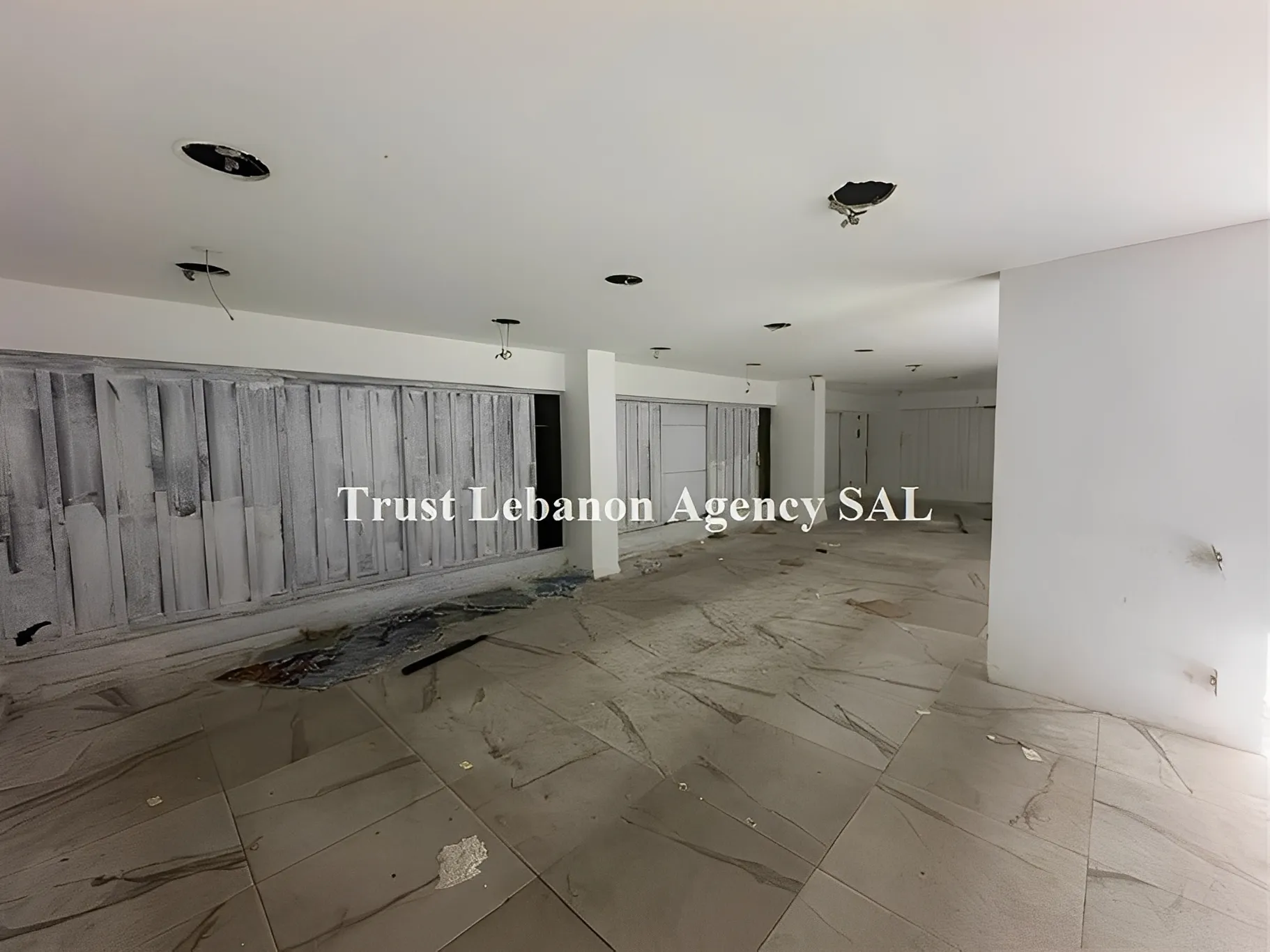 Commercial Property For Rent in Keserwan, Zouk Mosbeh