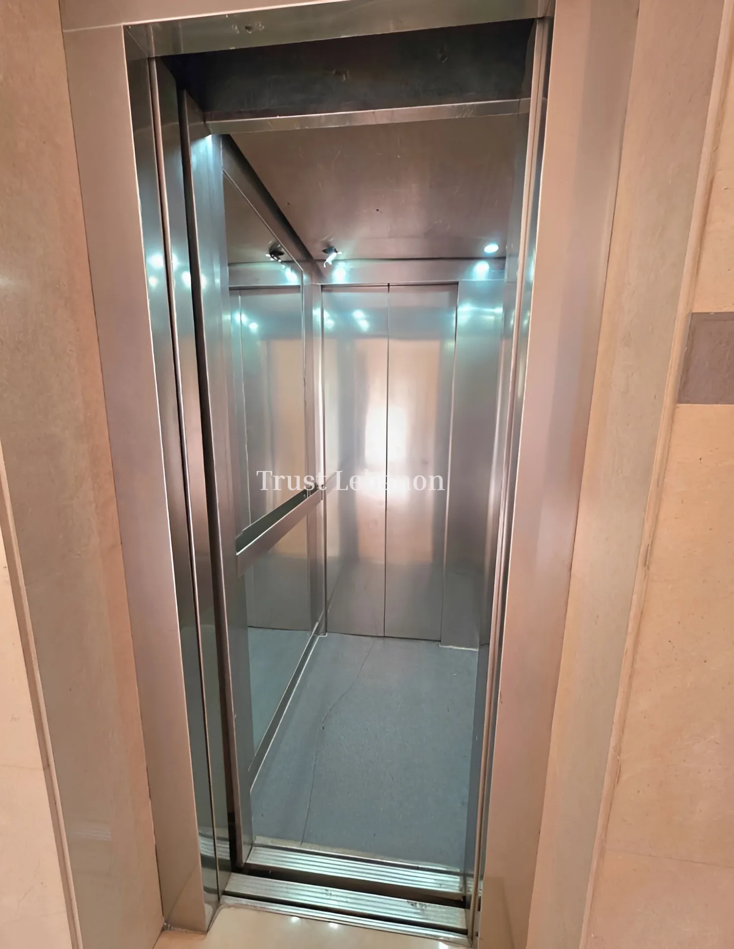 Office for rent in Hazmieh, Lebanon