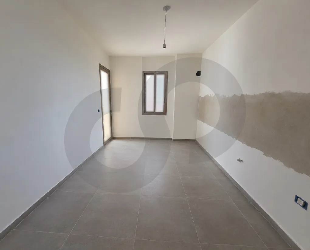 Apartment for Sale in Haret Sakher