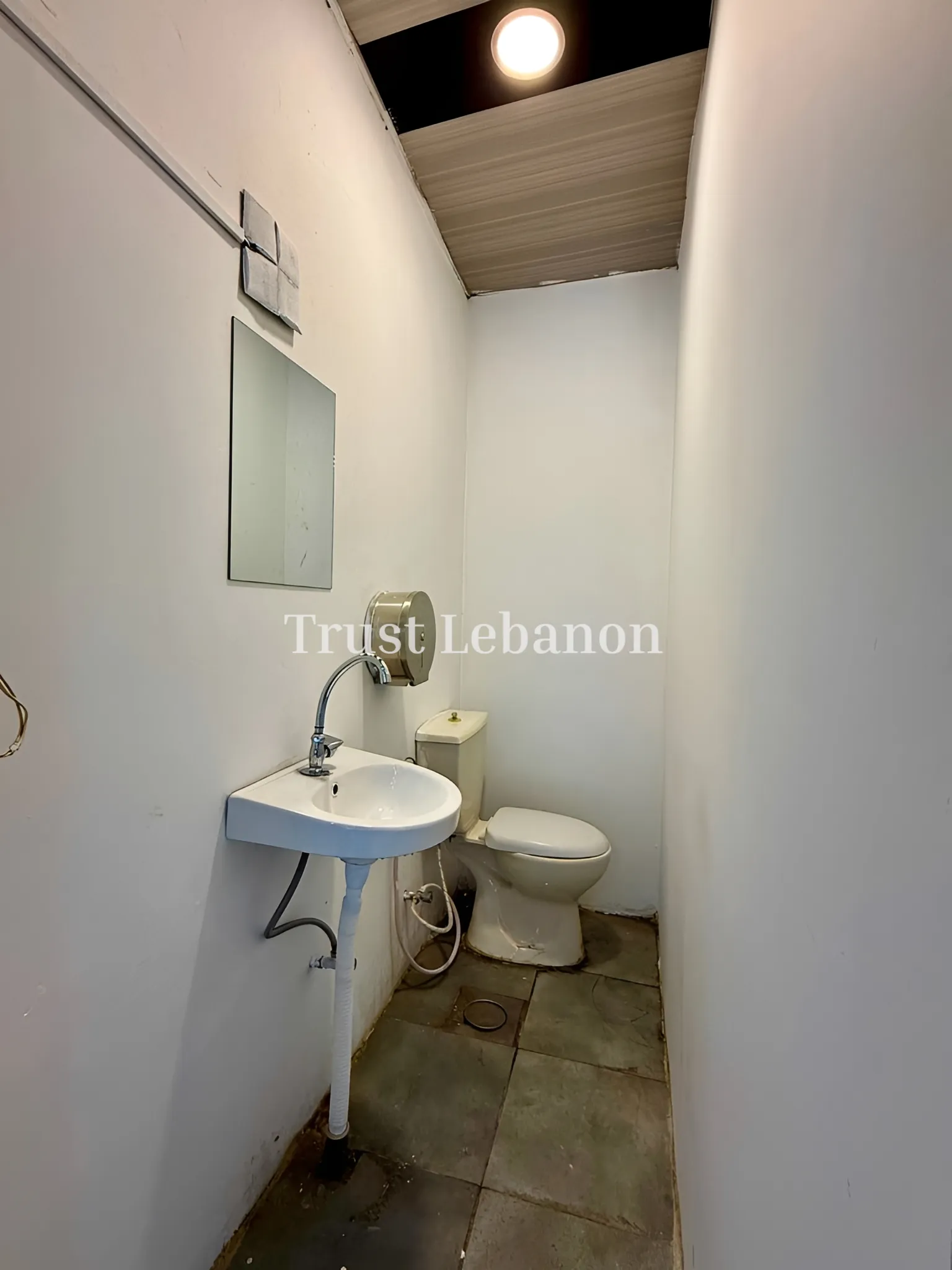 Shop for rent in Badaro, Beirut, Lebanon