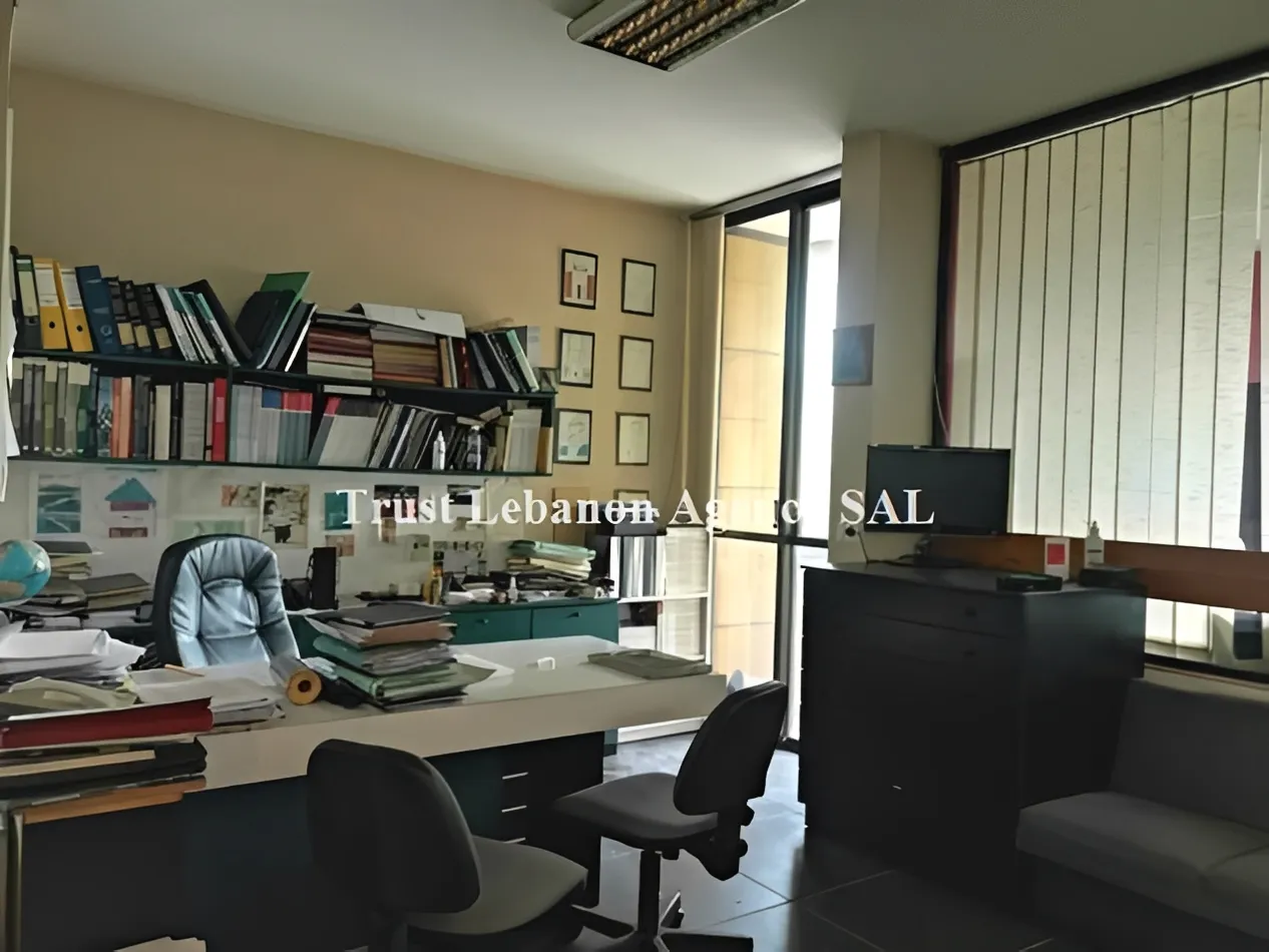 Office For Sale in Baabda, Louaizeh