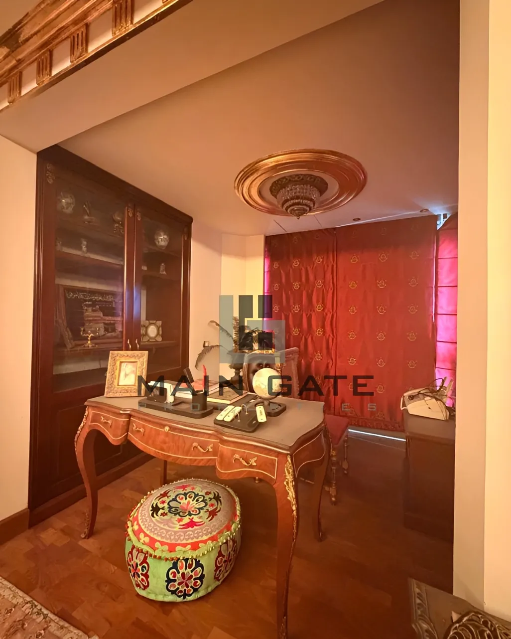 Apartment for sale in Dbayeh, Lebanon - 5 bed, 8 bath