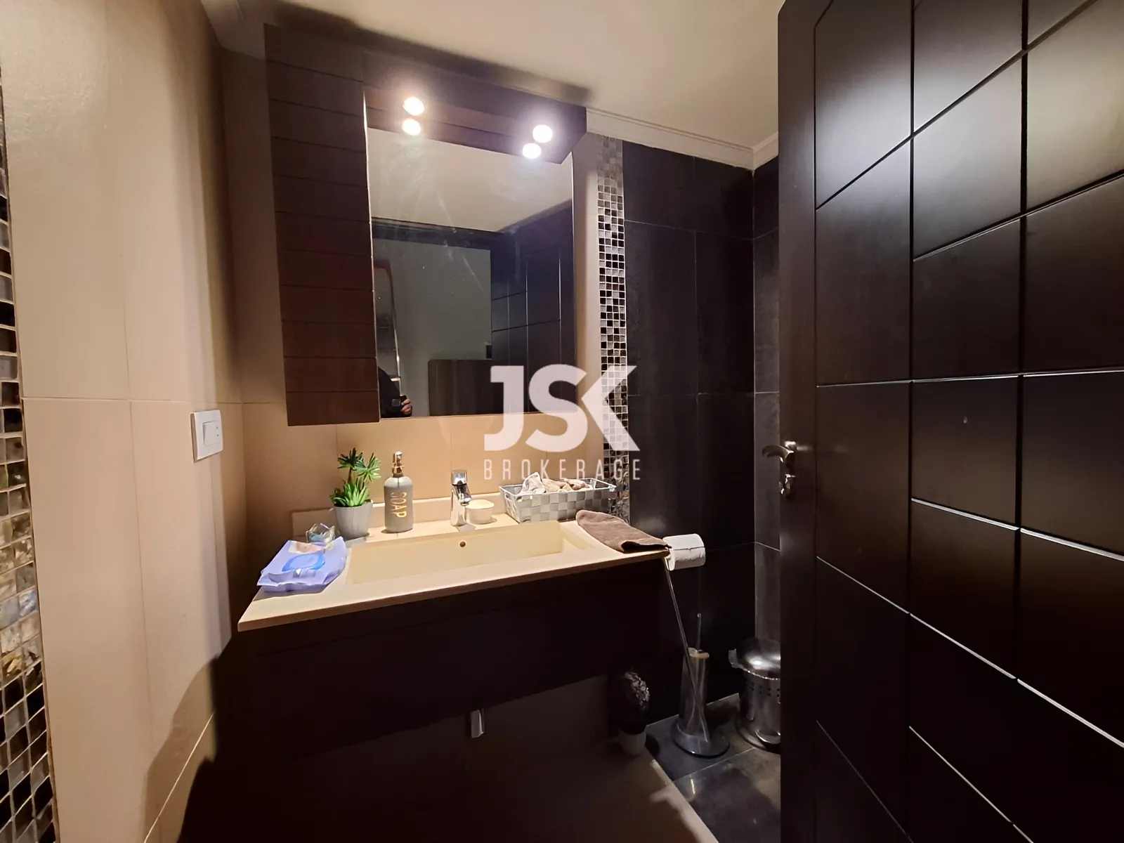 Apartment for Sale in Kfar Yassine