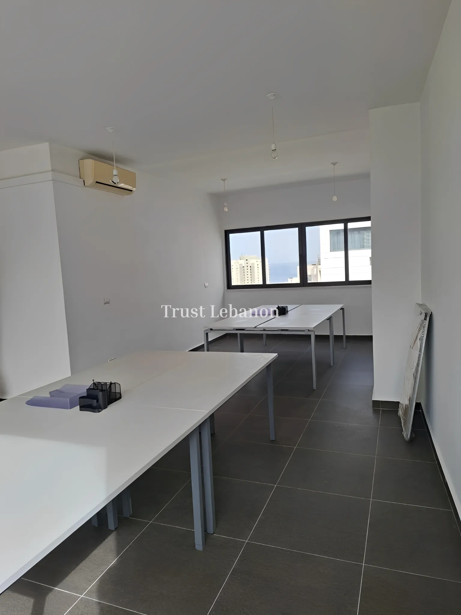 Office for rent in Beirut, Hamra