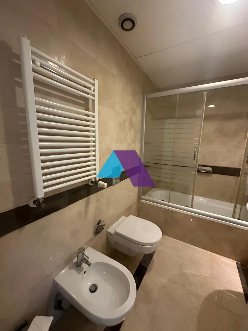 Apartment for Sale in Saifi Village