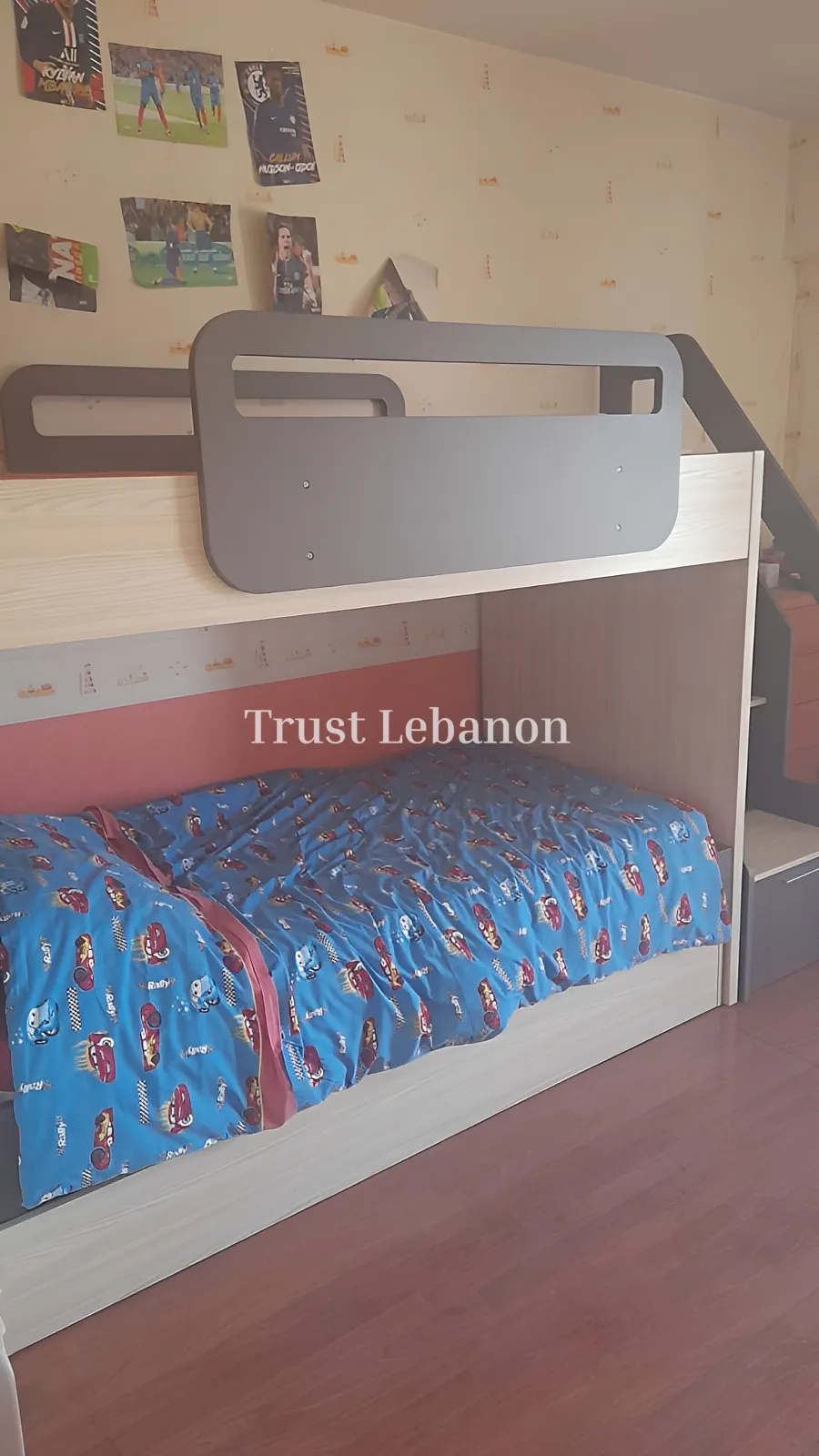 Apartment for rent in Ain El Remmaneh, Lebanon