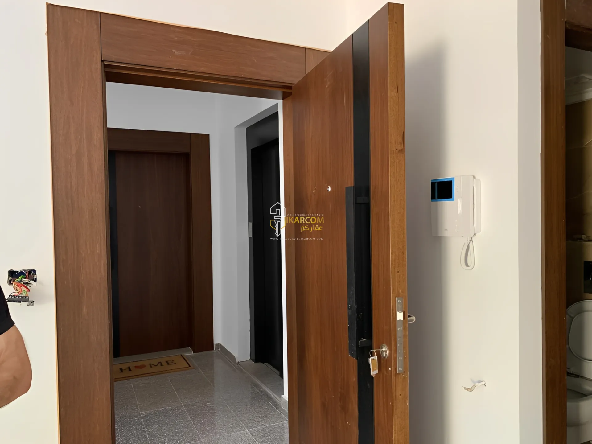 Apartment for Sale in Jouret El Ballout