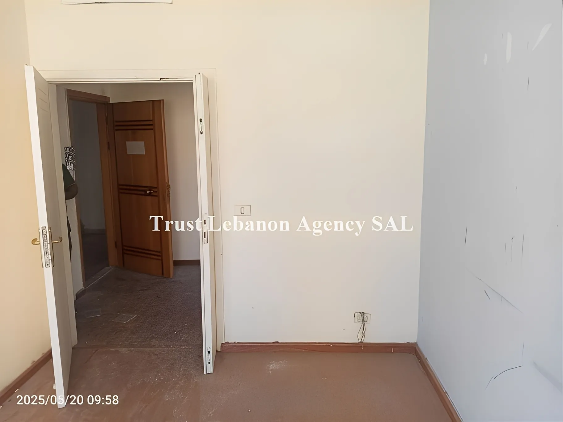 Office for rent in Baabda, Ain Al Remmeneh