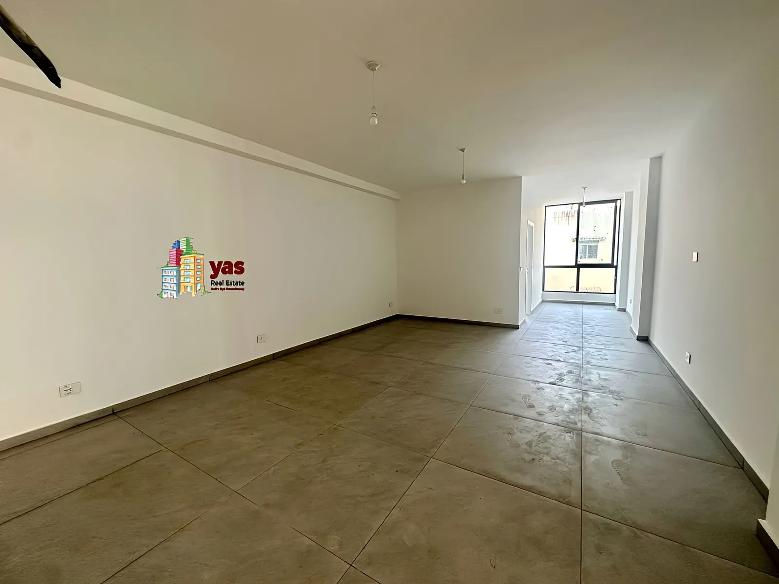 Office for rent in Zalqa