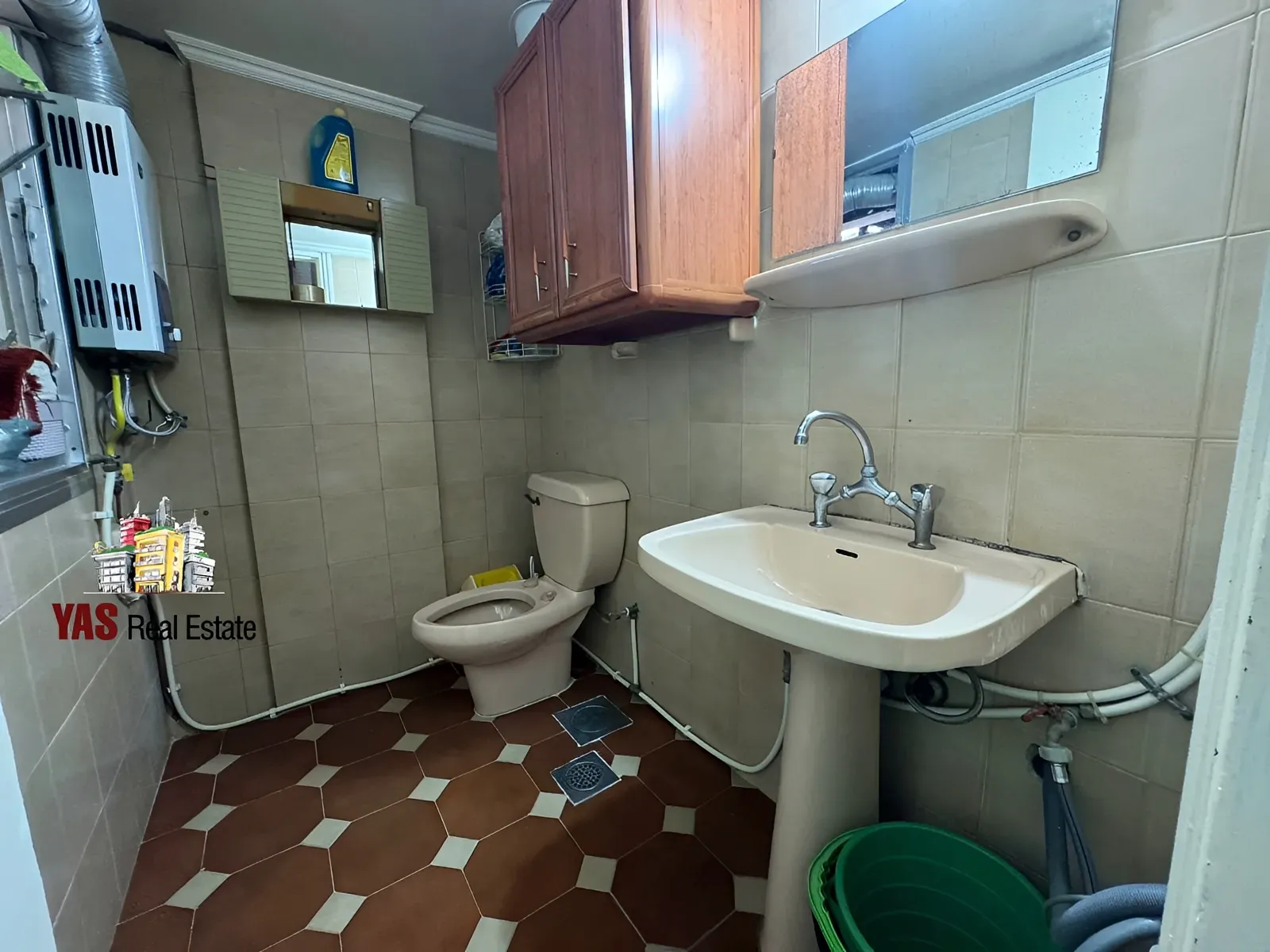 Apartment for Sale in Adonis - 3 bed, 3 bath
