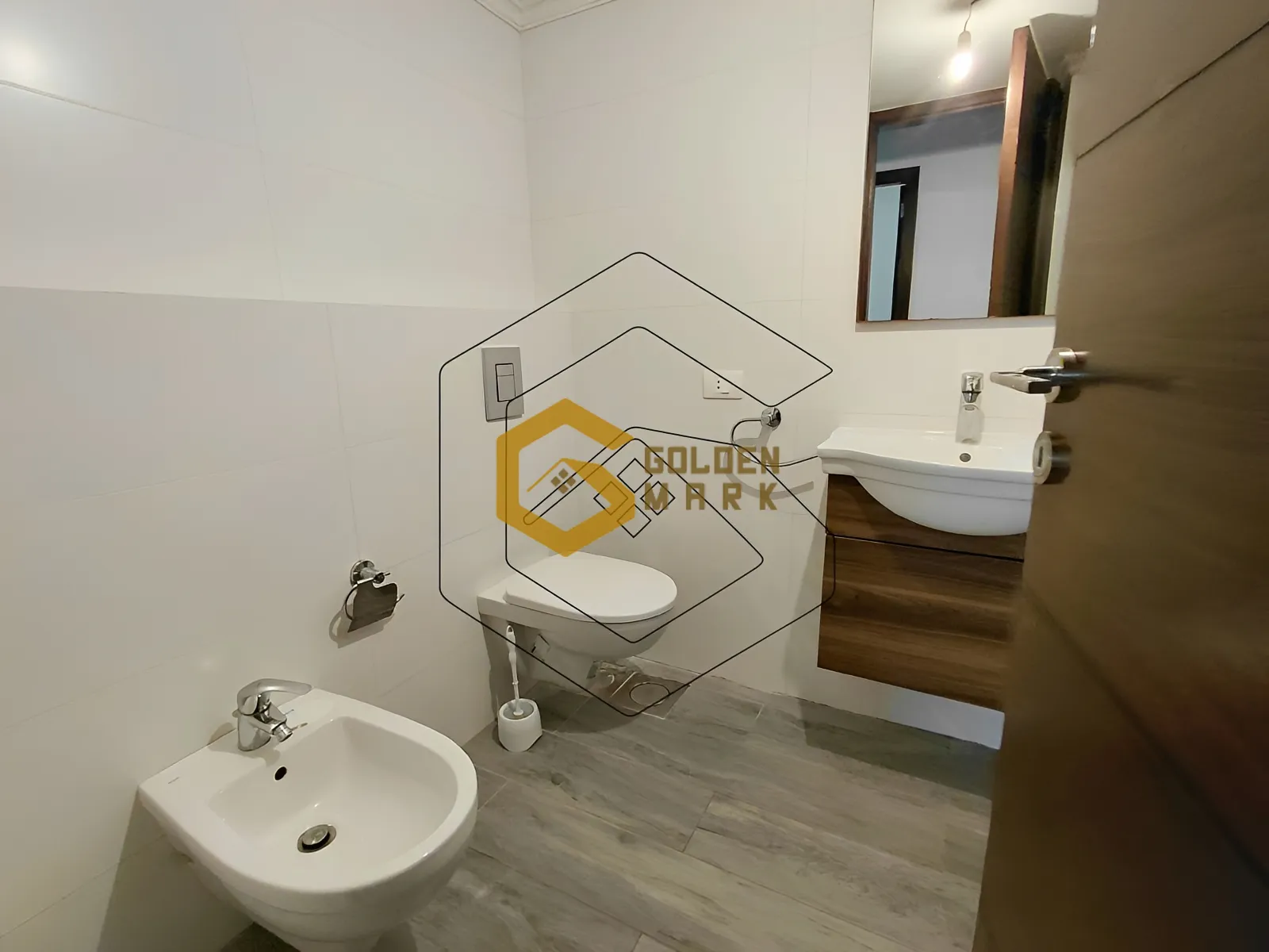 Apartment for Sale in Blat
