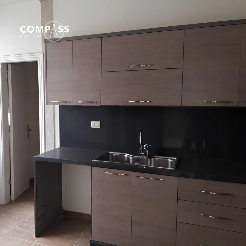 Apartment for sale in Achrafieh, Beirut, Lebanon - 3 bed, 4 bath