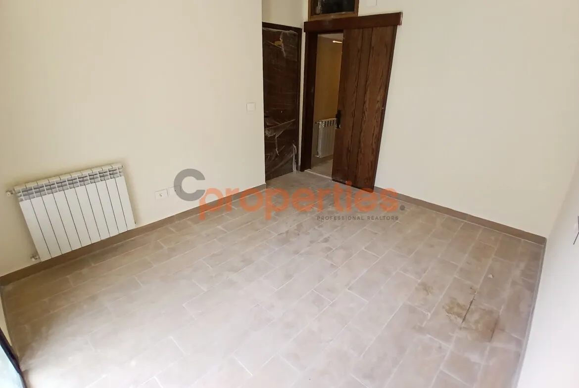 Apartment for Sale in Mar Moussa El Douar