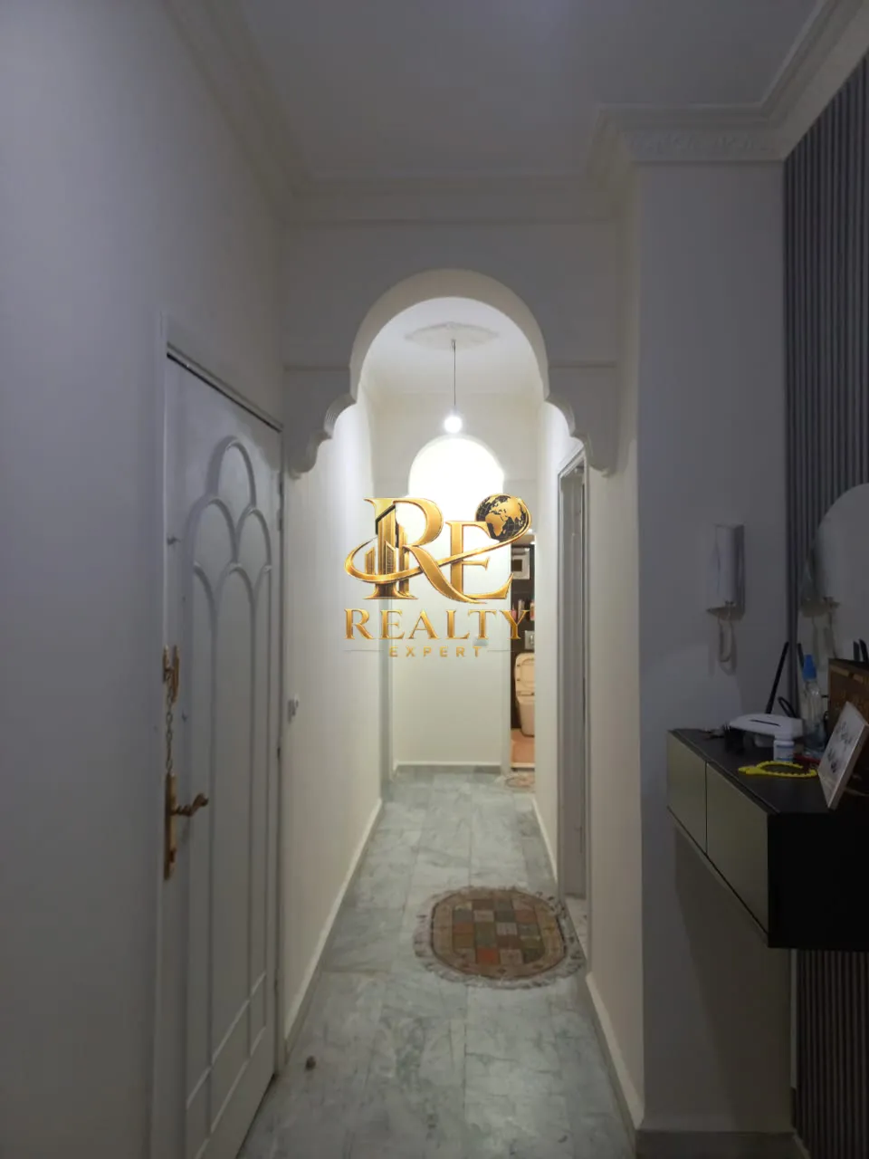 شقة for sale in بيروت، لبنان