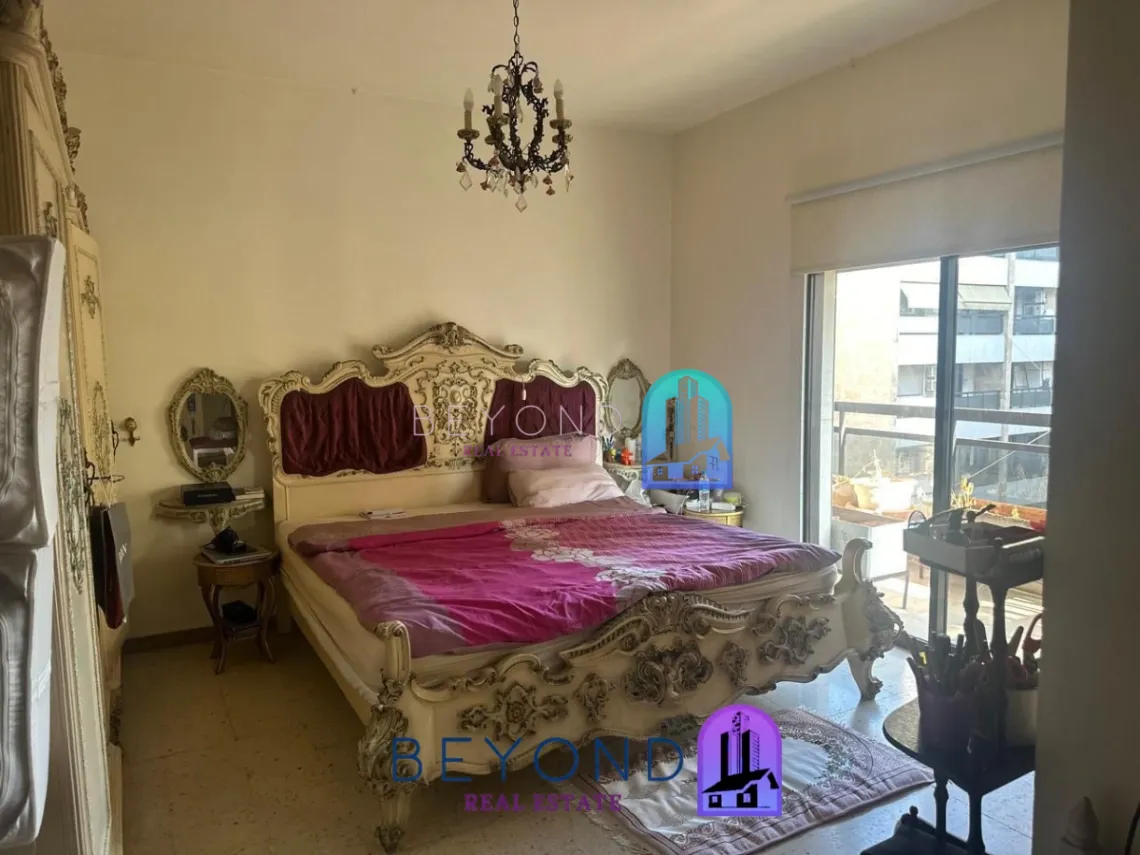 Apartment for sale in Zarif, Bayrut, Lebanon