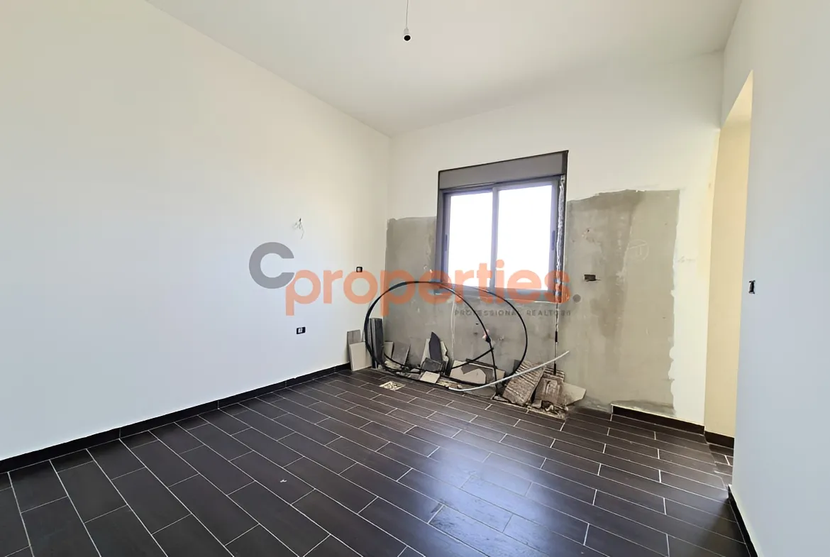 Apartment for Sale in Halat