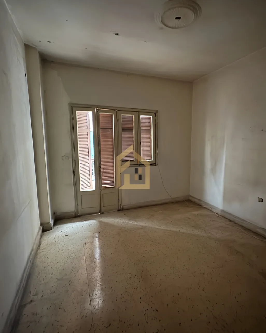 Apartment for sale in Tarik El Jdideh, Bayrut, Lebanon